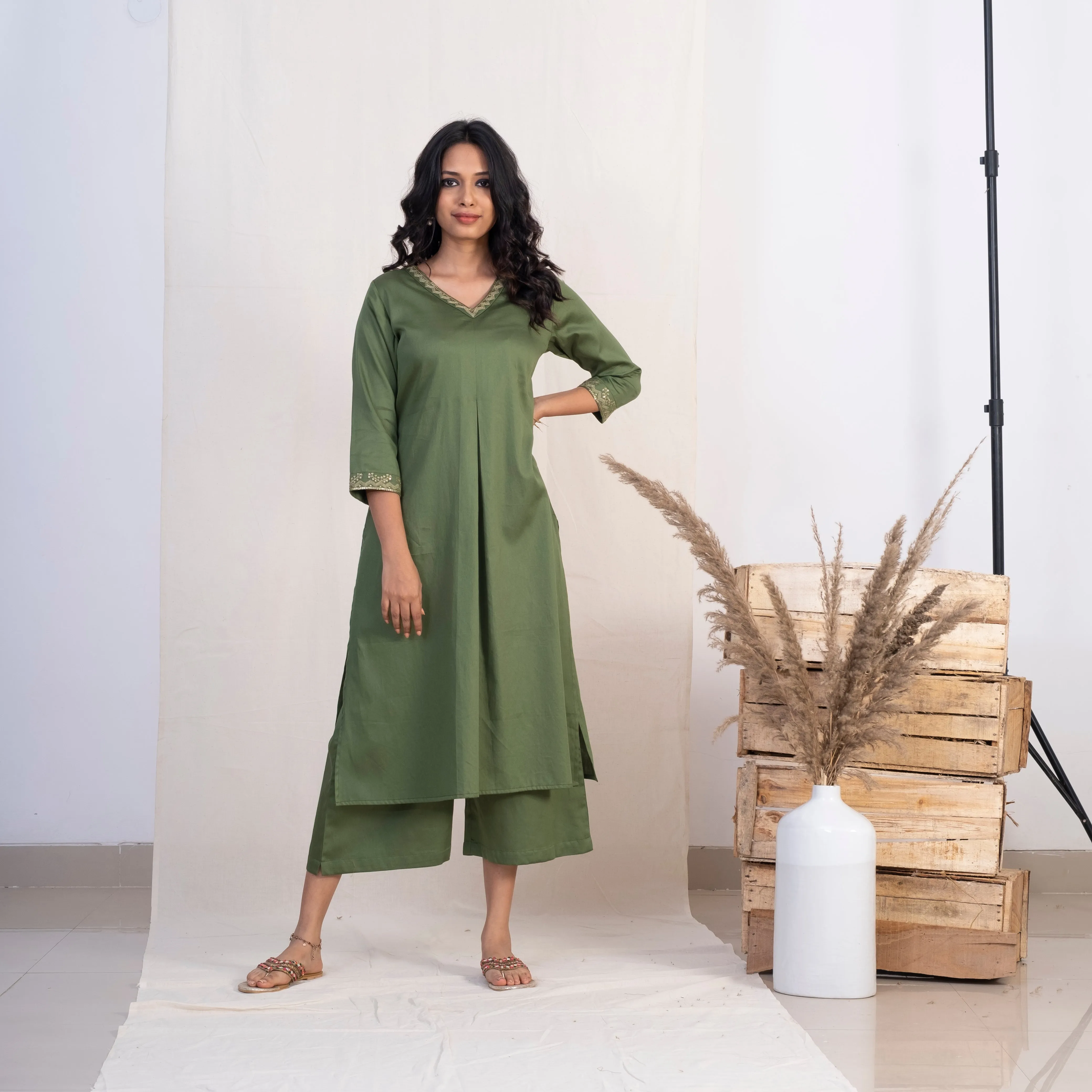 Akiso Green V Neck Single Pleat Kurta With Palazzo And Gold Dupatta (Set of 3)