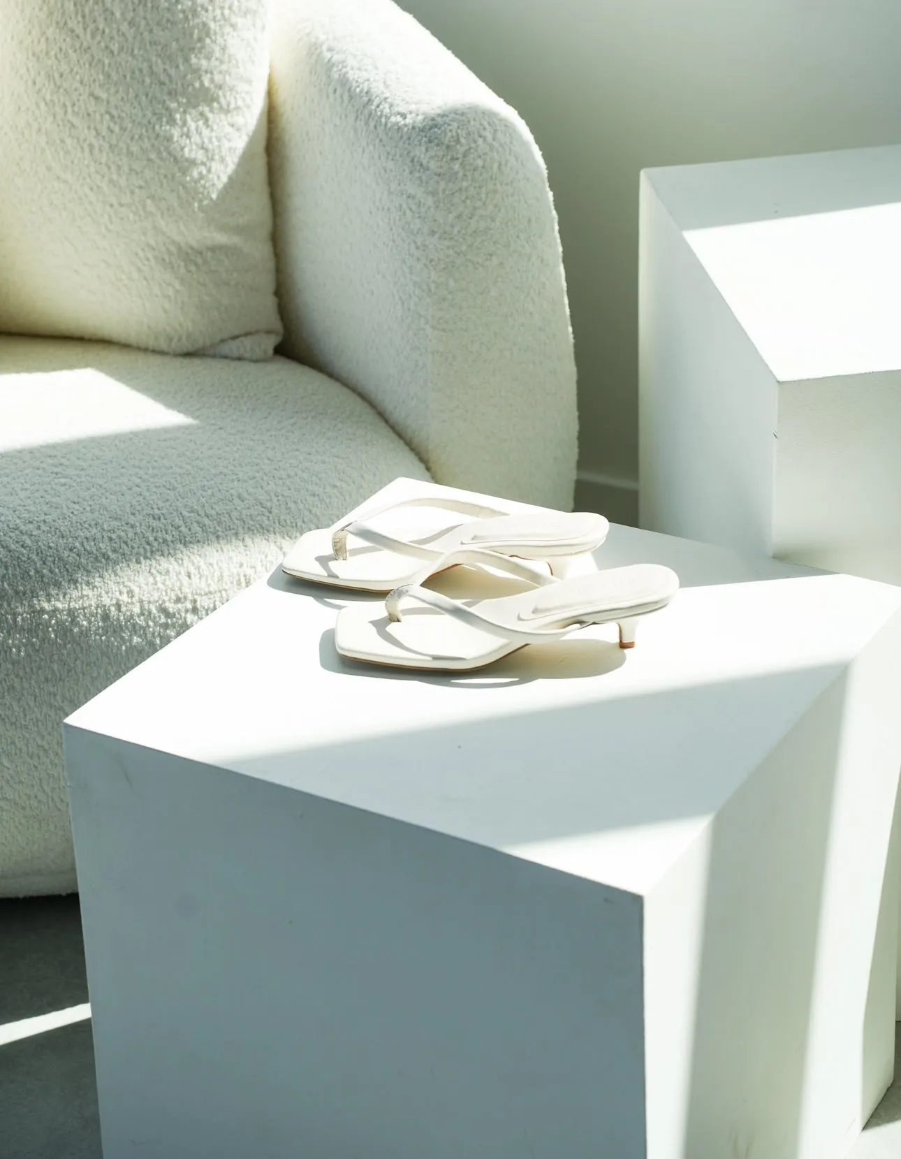 Amy Kitten Heels | Ivory